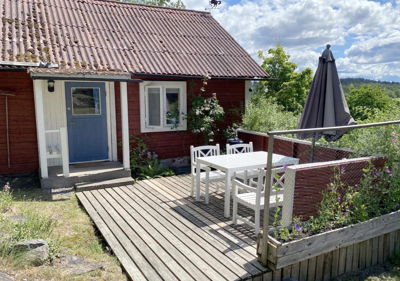 18Th Century Farm Cottage Valdemarsvik Esterno foto